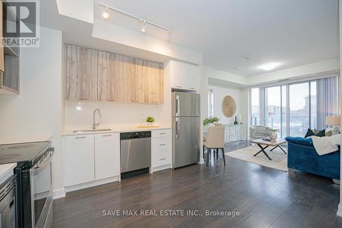 204 - 180 Veterans Drive, Brampton, ON - Indoor Photo Showing Kitchen With Stainless Steel Kitchen