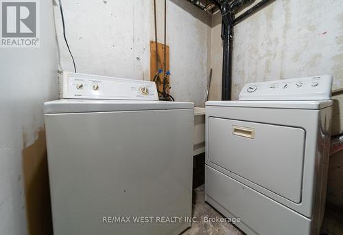 Lower - 2534 Palisander Avenue, Mississauga, ON - Indoor Photo Showing Laundry Room