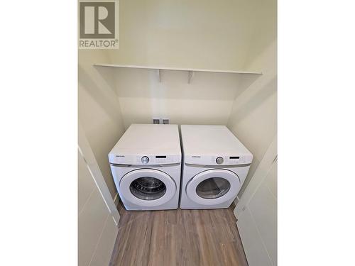 8903 112 Avenue, Fort St. John, BC - Indoor Photo Showing Laundry Room