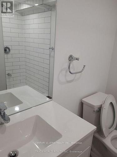 Bsmt #2 - 1118 Warden Avenue, Toronto, ON - Indoor Photo Showing Bathroom