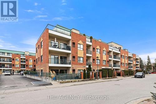 Ph5 - 33 Wallace Street, Vaughan, ON - Outdoor With Facade