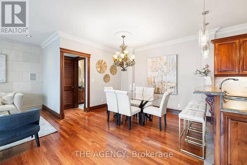 Ph5 - 33 Wallace Street, Vaughan, ON - Indoor Photo Showing Dining Room