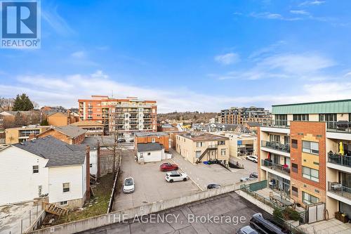 Ph5 - 33 Wallace Street, Vaughan, ON - Outdoor