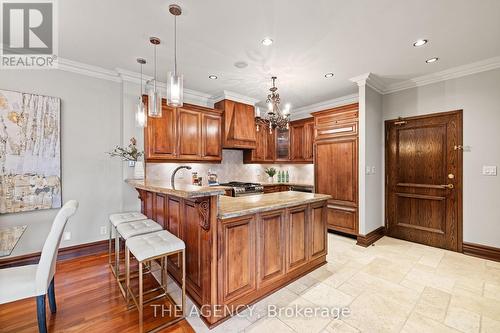 Ph5 - 33 Wallace Street, Vaughan, ON - Indoor Photo Showing Kitchen