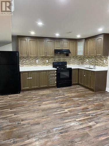 46 Agricola Road, Brampton, ON - Indoor Photo Showing Kitchen With Upgraded Kitchen