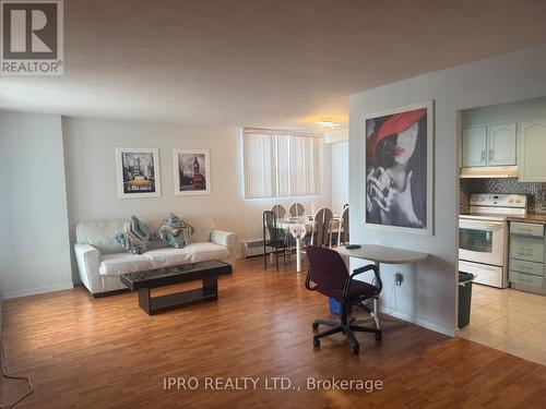 1203 - 2345 Confederation Parkway, Mississauga, ON - Indoor Photo Showing Living Room