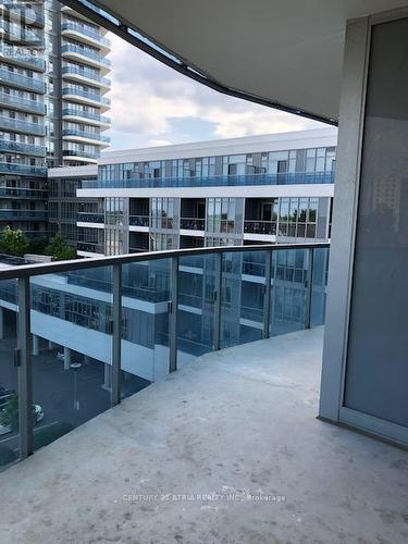 603 - 9471 Yonge Street, Richmond Hill, ON - Outdoor With Balcony