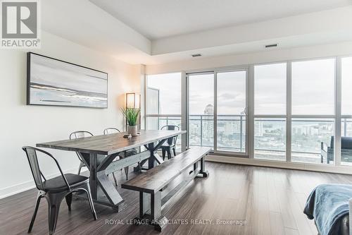 2328 - 165 Legion Road N, Toronto, ON - Indoor Photo Showing Dining Room