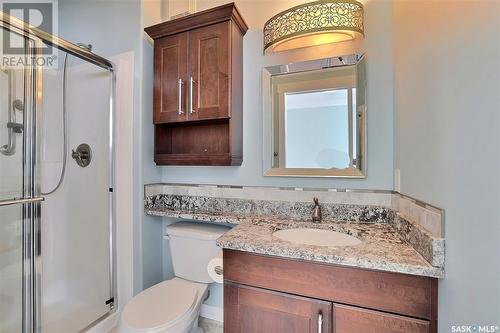 305 3750 Haughton Road E, Regina, SK - Indoor Photo Showing Bathroom