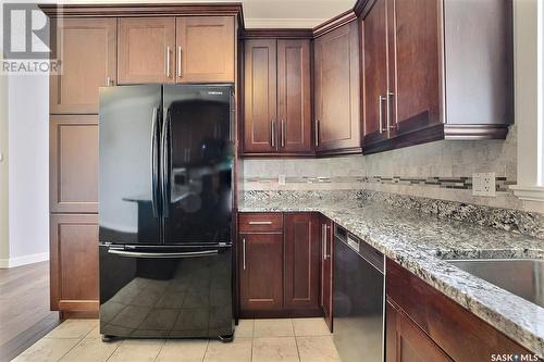 305 3750 Haughton Road E, Regina, SK - Indoor Photo Showing Kitchen