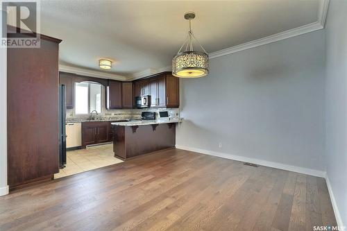 305 3750 Haughton Road E, Regina, SK - Indoor Photo Showing Kitchen