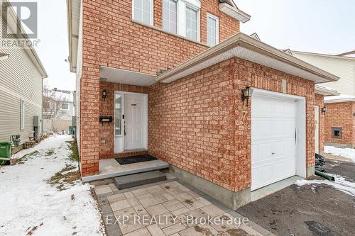 7 Foxden Place, Ottawa, ON - Outdoor With Exterior