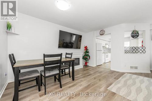 7 Foxden Place, Ottawa, ON - Indoor Photo Showing Dining Room