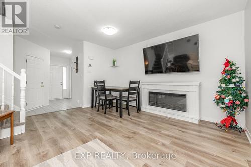 7 Foxden Place, Ottawa, ON - Indoor With Fireplace