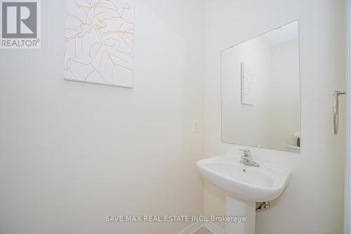 46 Eastman Drive, Brampton, ON - Indoor Photo Showing Bathroom