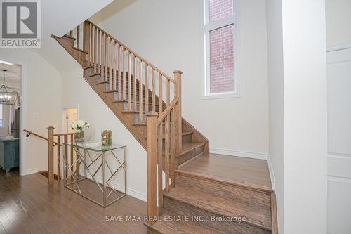 46 Eastman Drive, Brampton, ON - Indoor Photo Showing Other Room