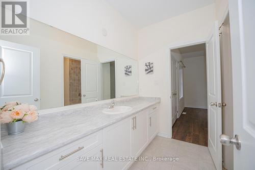 46 Eastman Drive, Brampton, ON - Indoor Photo Showing Bathroom