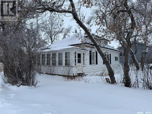 614 Whyte Street, Loreburn, SK - Outdoor