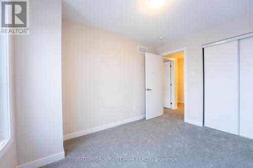 321 Catsfoot Walk, Ottawa, ON - Indoor Photo Showing Other Room