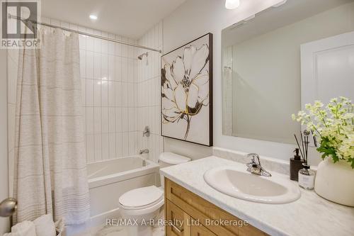 Lot 3 119 Dempsey Drive, Stratford, ON - Indoor Photo Showing Bathroom