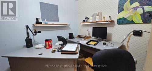 4 Alexander Street, Northern Bruce Peninsula, ON - Indoor Photo Showing Office