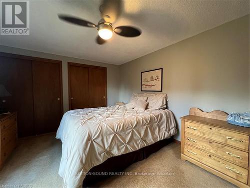 502230 Grey Road 1, Georgian Bluffs, ON - Indoor Photo Showing Bedroom