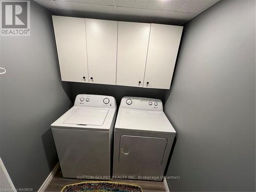 502230 Grey Road 1, Georgian Bluffs, ON - Indoor Photo Showing Laundry Room