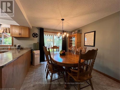 502230 Grey Road 1, Georgian Bluffs, ON - Indoor Photo Showing Dining Room