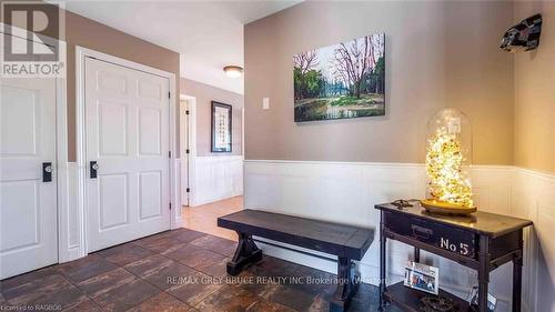 151 Grandore Street W, Georgian Bluffs, ON - Indoor Photo Showing Other Room