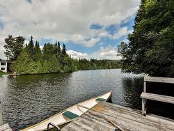 Bord de l'eau - 