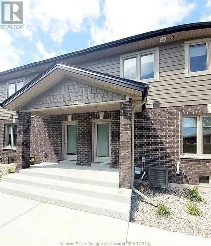 204 Beechwood Drive Unit# 3, Lakeshore, ON - Outdoor