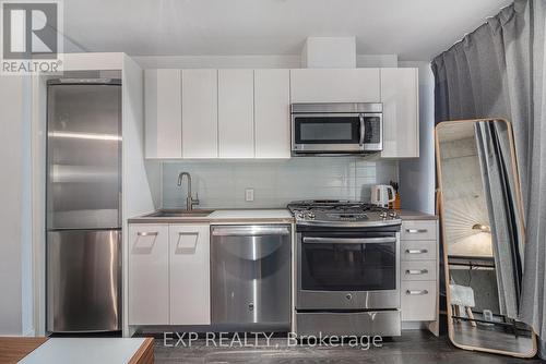 314 - 224 Lyon Street, Ottawa, ON - Indoor Photo Showing Kitchen With Stainless Steel Kitchen With Upgraded Kitchen