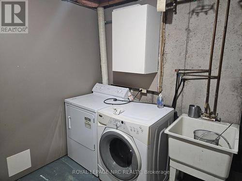 44 - 65 Dorchester Boulevard, St. Catharines (444 - Carlton/Bunting), ON - Indoor Photo Showing Laundry Room