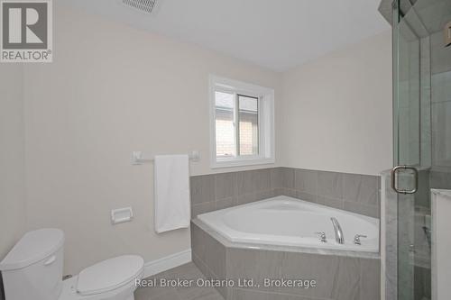 61 Eleanor Avenue, Hamilton (Eleanor), ON - Indoor Photo Showing Bathroom