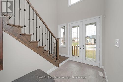 61 Eleanor Avenue, Hamilton (Eleanor), ON - Indoor Photo Showing Other Room