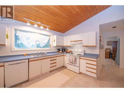 398 Albers Road, Lumby, BC - Indoor Photo Showing Kitchen With Double Sink