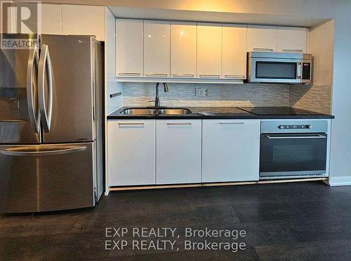 2402 - 600 Fleet Street, Toronto, ON - Indoor Photo Showing Kitchen With Double Sink