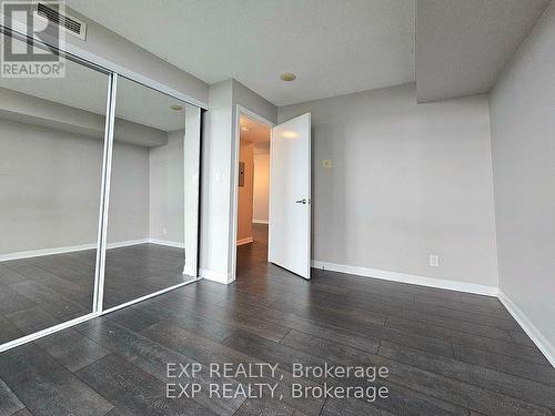 2402 - 600 Fleet Street, Toronto, ON - Indoor Photo Showing Other Room