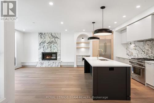 688 Hillcrest Avenue, Ottawa, ON - Indoor Photo Showing Kitchen With Fireplace With Upgraded Kitchen