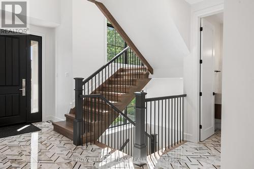 688 Hillcrest Avenue, Ottawa, ON - Indoor Photo Showing Other Room