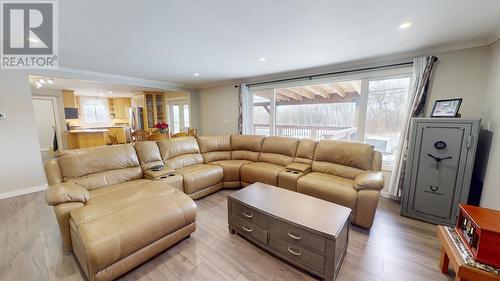 12293 Birch Avenue, Fort St. John, BC - Indoor Photo Showing Living Room