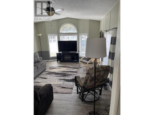 27 3889 Muller Avenue, Terrace, BC - Indoor Photo Showing Living Room