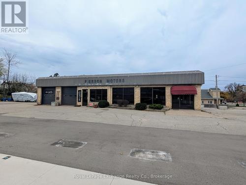 856 Queen Street, Kincardine, ON 