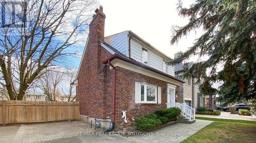 Bsmt - 101 Brookview Drive, Toronto, ON - Outdoor