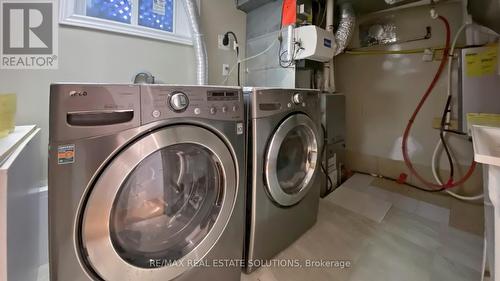 Bsmt - 101 Brookview Drive, Toronto, ON - Indoor Photo Showing Laundry Room