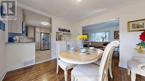 101 Brookview Drive, Toronto, ON - Indoor Photo Showing Dining Room