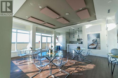 401 - 90 Orchard Point Road, Orillia, ON - Indoor Photo Showing Dining Room