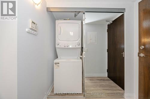 318 - 30 Via Rosedale, Brampton, ON - Indoor Photo Showing Laundry Room