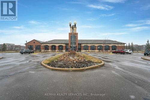 318 - 30 Via Rosedale, Brampton, ON - Outdoor