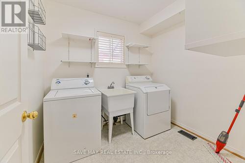 40 Eric Clarke Drive, Whitby, ON - Indoor Photo Showing Laundry Room